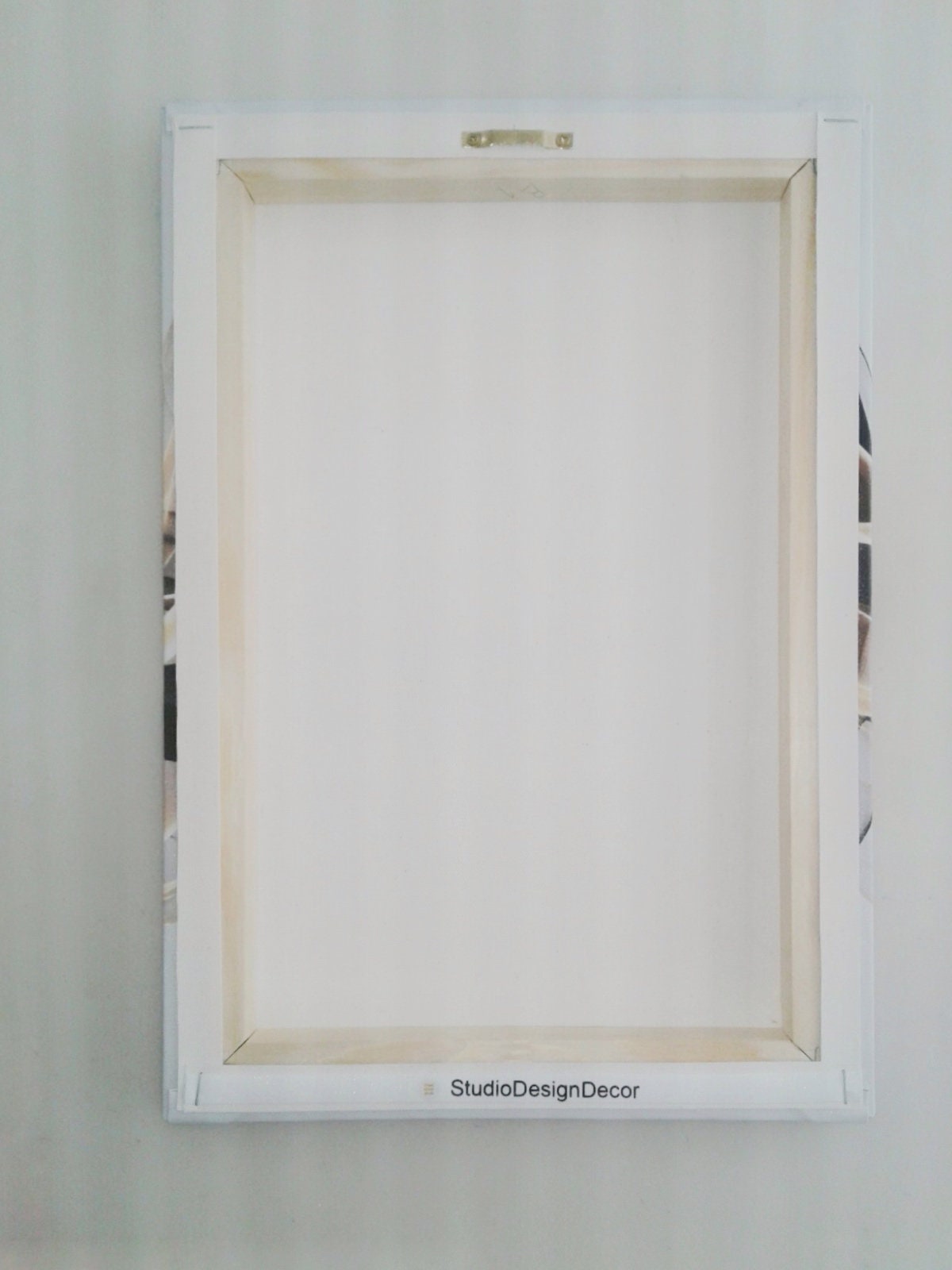 Gerahmte Leinwand-Wanddekoration mit Hasenmotiv, cooler Hasen-Leinwanddruck im schwebenden Rahmen, Wandkunst fürs Kinderzimmer mit weißem Hasen, coole gerahmte Wandkunst
