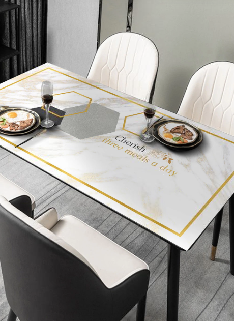 Weiße Tischdecke für Küche und Esszimmer nach Maß „White Marble“